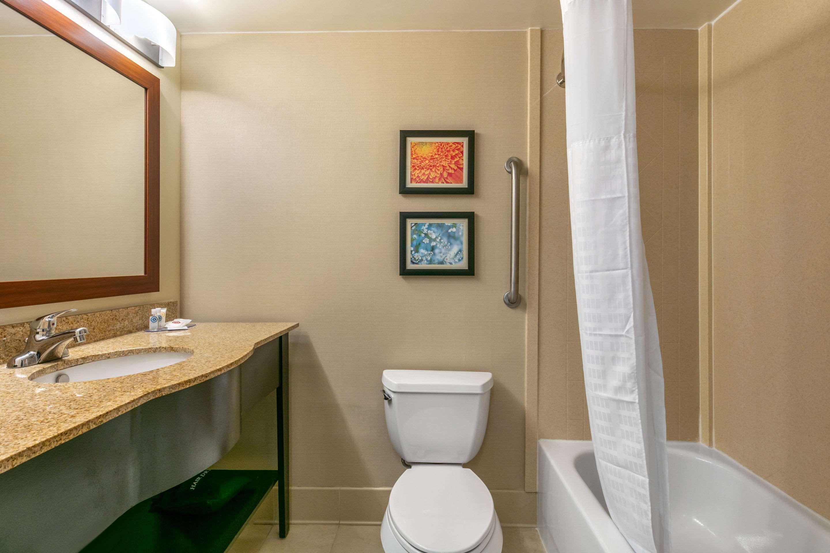 Comfort Inn & Suites Nashville Franklin Cool Springs Bagian luar foto